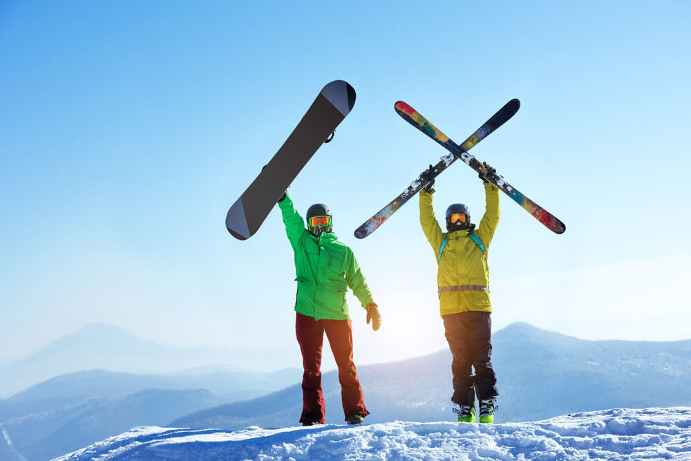 narty vs snowboard